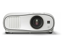 Product review: Epson EHTW6700 projector