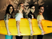 Album review: Weezer – Pacific Daydream