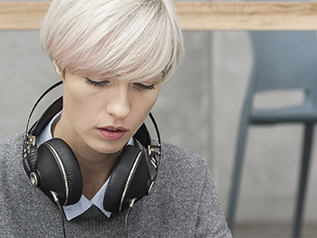 Product review: Meze 99 Neo headphones - Richer Sounds Blog