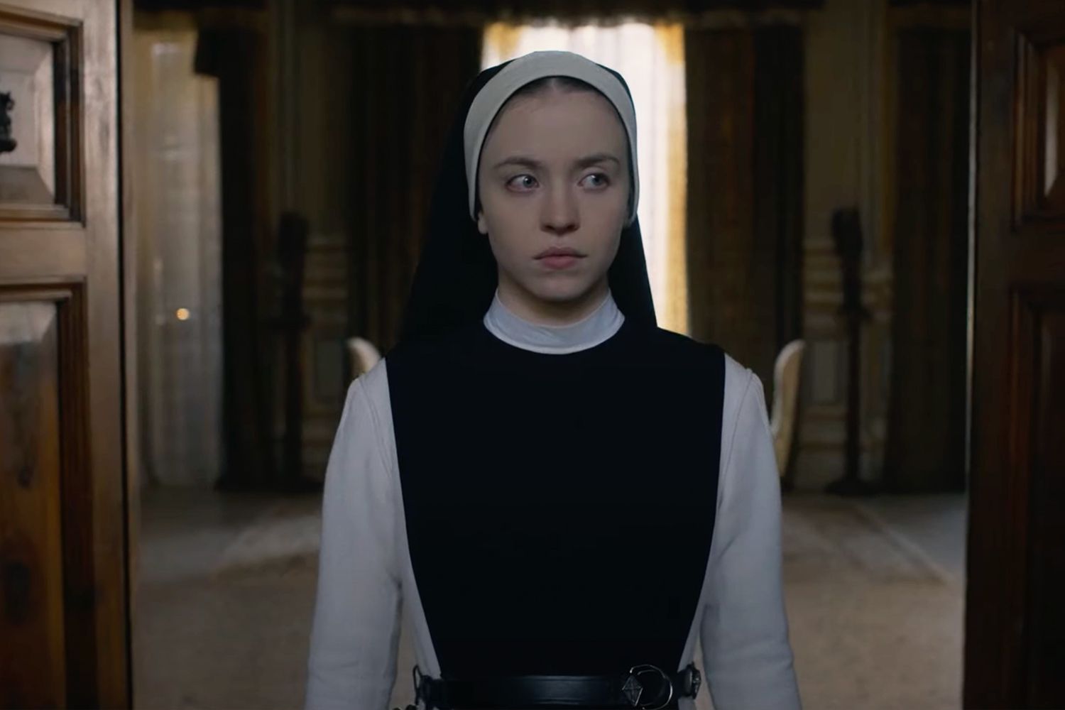 Sydney-Sweeney-Plays-a-Nun-Experiencing-a-Hellish-Miracle-in-Creepy-Trailer-for-Immaculate-012524-a7ec0cfcc9e943a08a1d3ae0e16bcfd9.jpg (1500×1000)